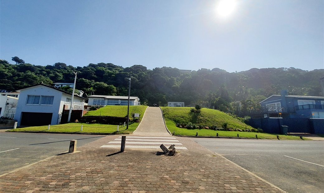 Perfectly Located Beachfront Land In Umdloti, South Africa For Sale