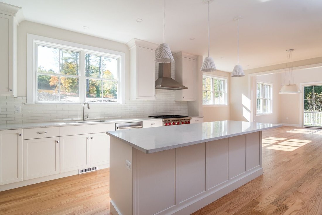 31 Wolcott Woods Lane In Milton, Massachusetts, United States For Sale