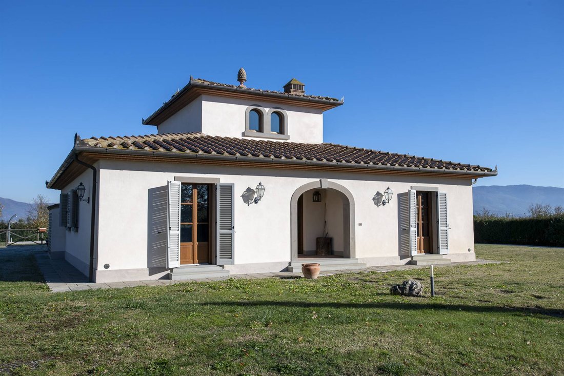 Villa in Center, Cortona, Tuscany 2 - 13535972