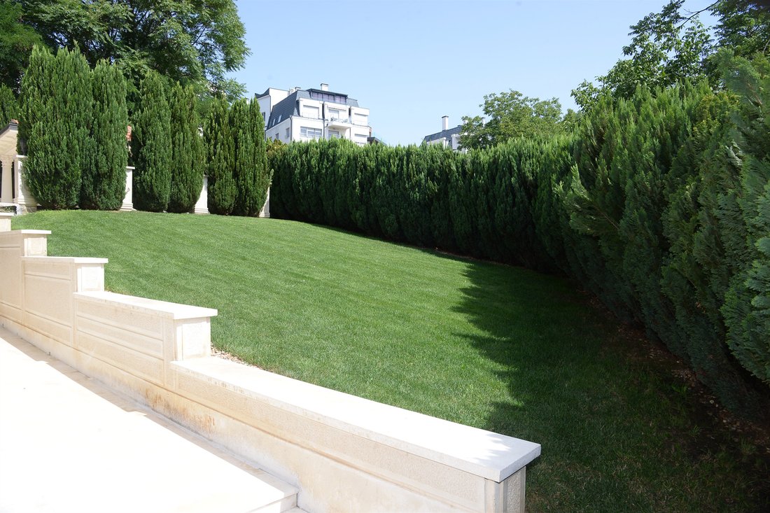 Spacious Villa In Dedinje In Beograd, Serbia For Sale (13451502)