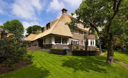 Luxury Homes For Sale In Beverwijk, North Holland, Netherlands ...