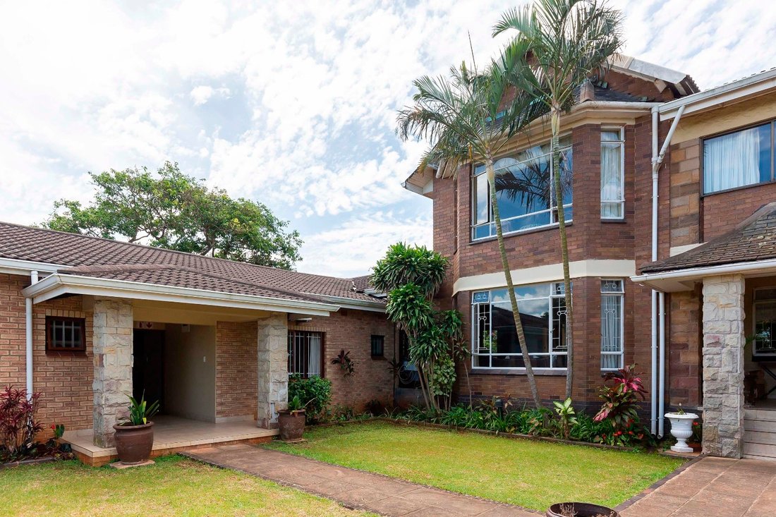 House in La Lucia, KwaZulu-Natal, South Africa 1 - 13532115