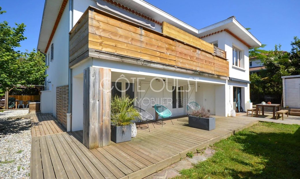 Bidart A 210 Sqm Villa With A 957 Sqm In Bidart, Nouvelle Aquitaine