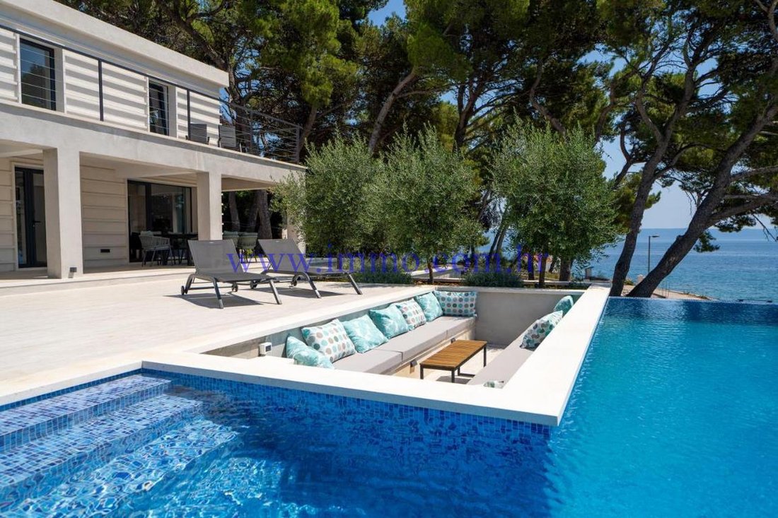 Villa in Dol, Split-Dalmatia County, Croatia 1 - 13531720