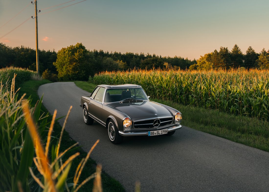 Cabriolet in Böblingen, Baden-Württemberg, Germany 1 - 11711259
