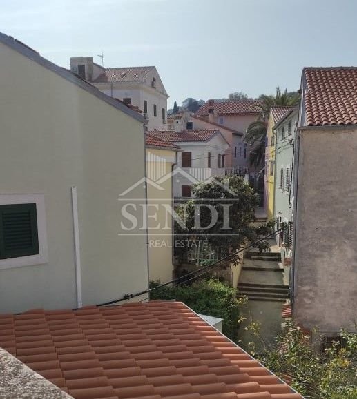 House Mali Lošinj, 380m2 In Mali Losinj, Primorje Gorski Kotar County, Croatia For Sale (13533927)