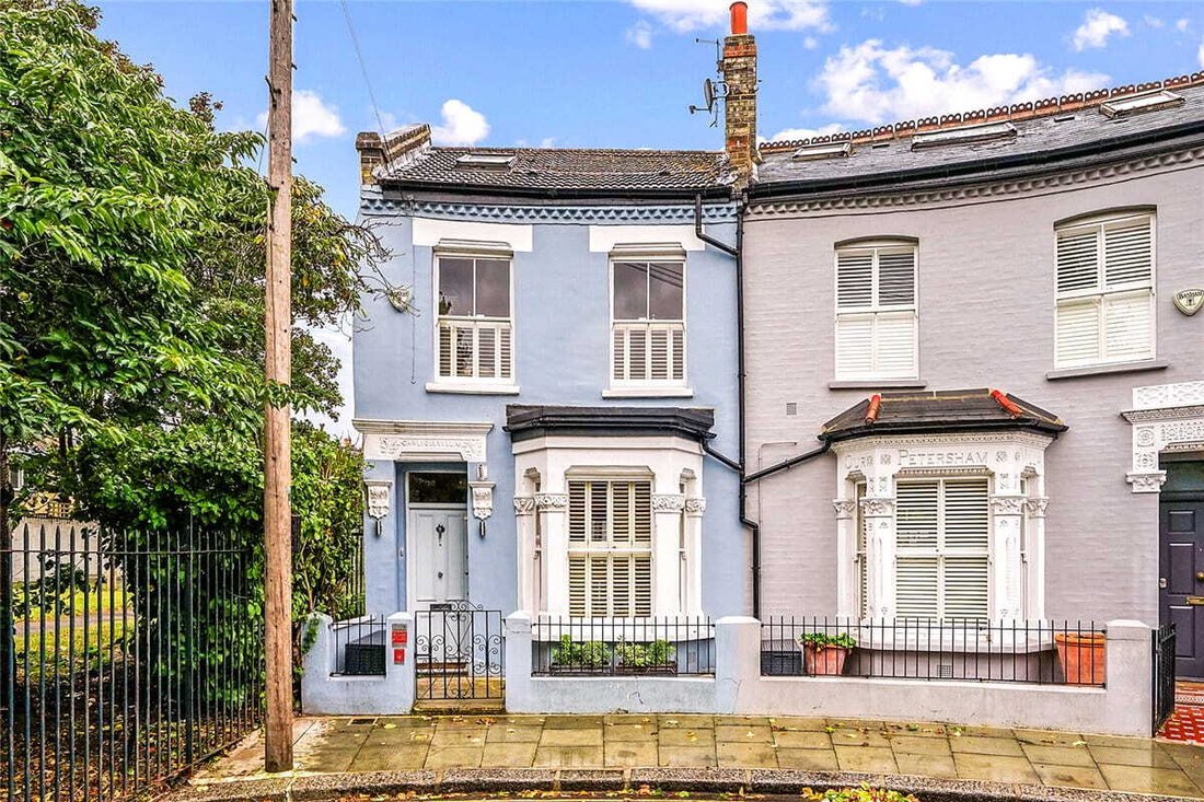 Purcell Crescent, Fulham Sw6 In London, England, United Kingdom For