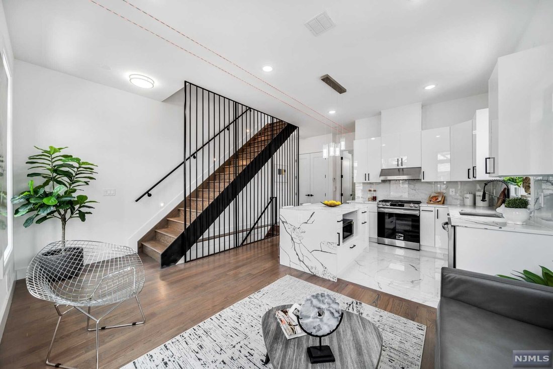 House in Jersey City, New Jersey, United States 2 - 13012757