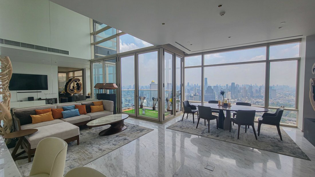Four Seasons Private Residences, Bangkok