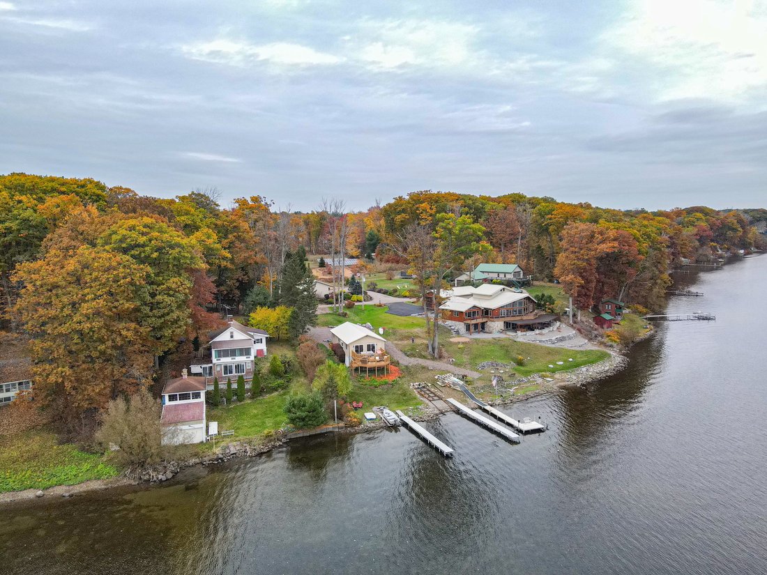309 Drive 35 Compound Dans Cleveland, état De New York, états Unis à
