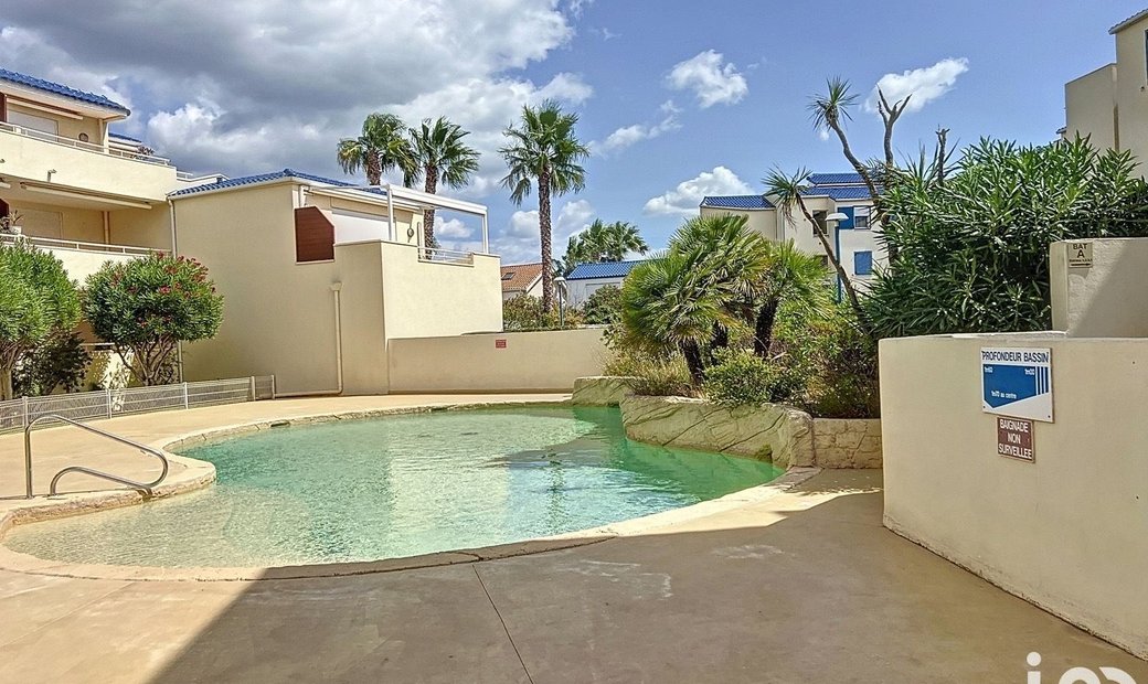 Vente Appartement 4 Pièces In Valras Plage, Occitanie, France For Sale