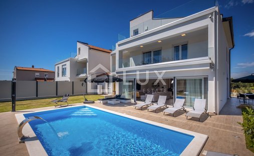 House in Porec, Istria County, Croatia 1