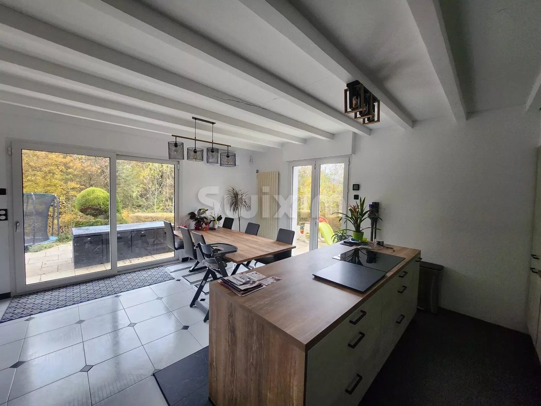 Maison/Villa 5 Pièces In Entrelacs, Auvergne Rhône Alpes, France For Sale (13538258)