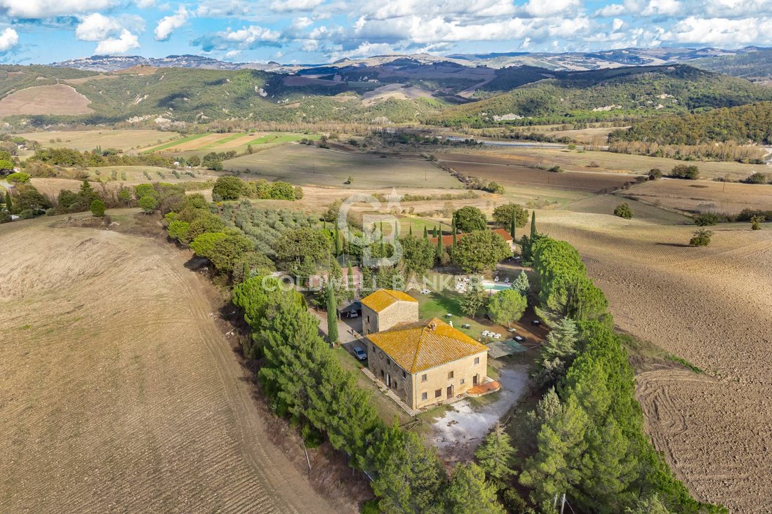 Casa di campagna a Toscana, Italia 2 - 13539501