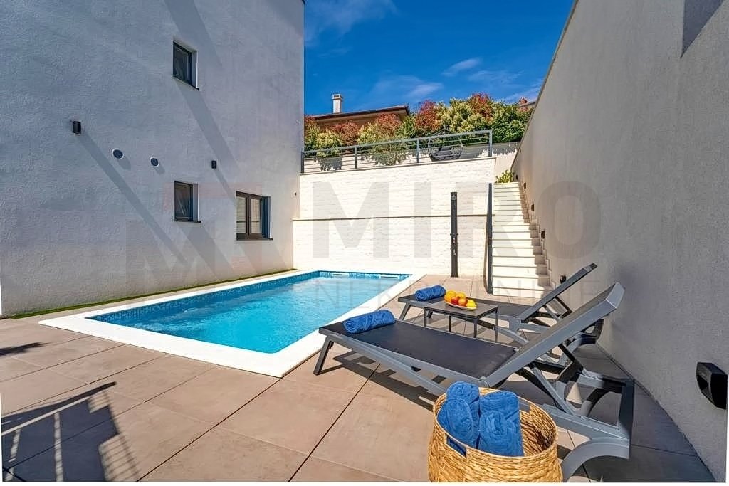 Apartment in Krk, Primorje-Gorski Kotar County, Croatia 1 - 13538055