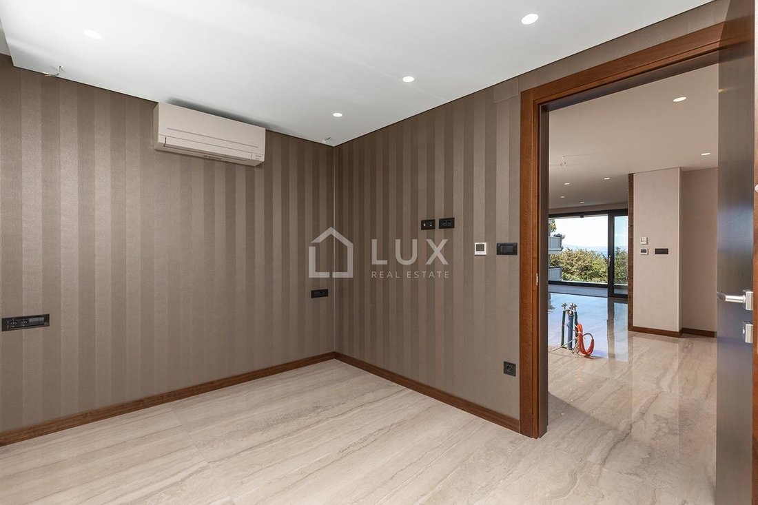 Apartment in Malinska, Primorje-Gorski Kotar County, Croatia 4 - 13538283