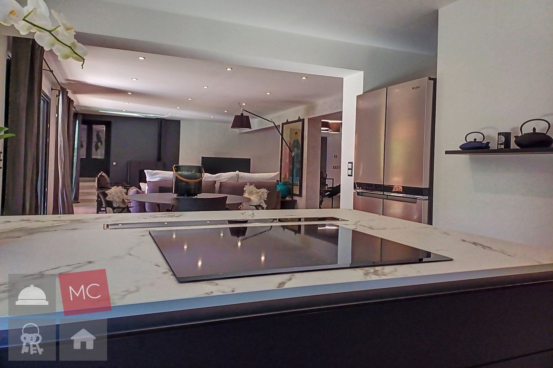 Villa in Le Plan-de-la-Tour, Provence-Alpes-Côte d'Azur, France 4 - 13505374