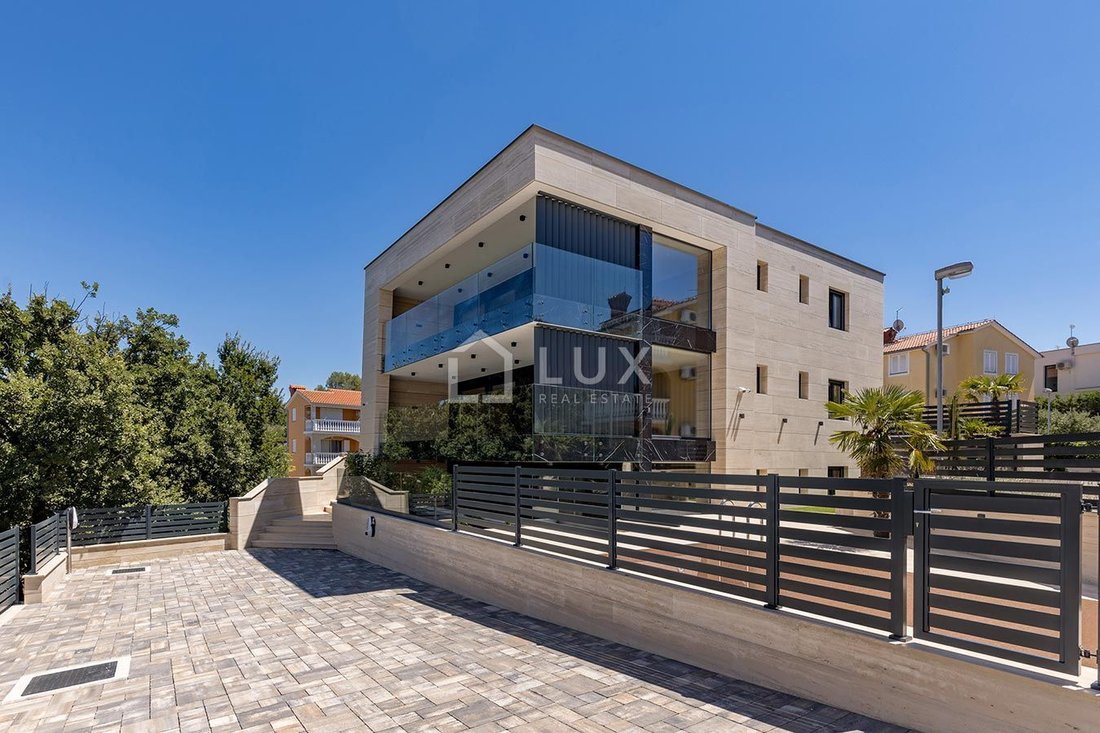 Apartment in Malinska, Primorje-Gorski Kotar County, Croatia 1 - 13538283
