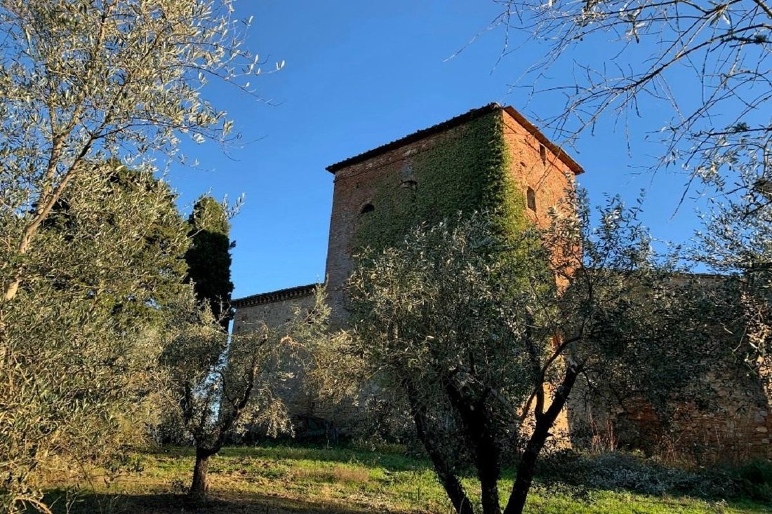 Country House in San Gimignano, Tuscany, Italy 1 - 12568685