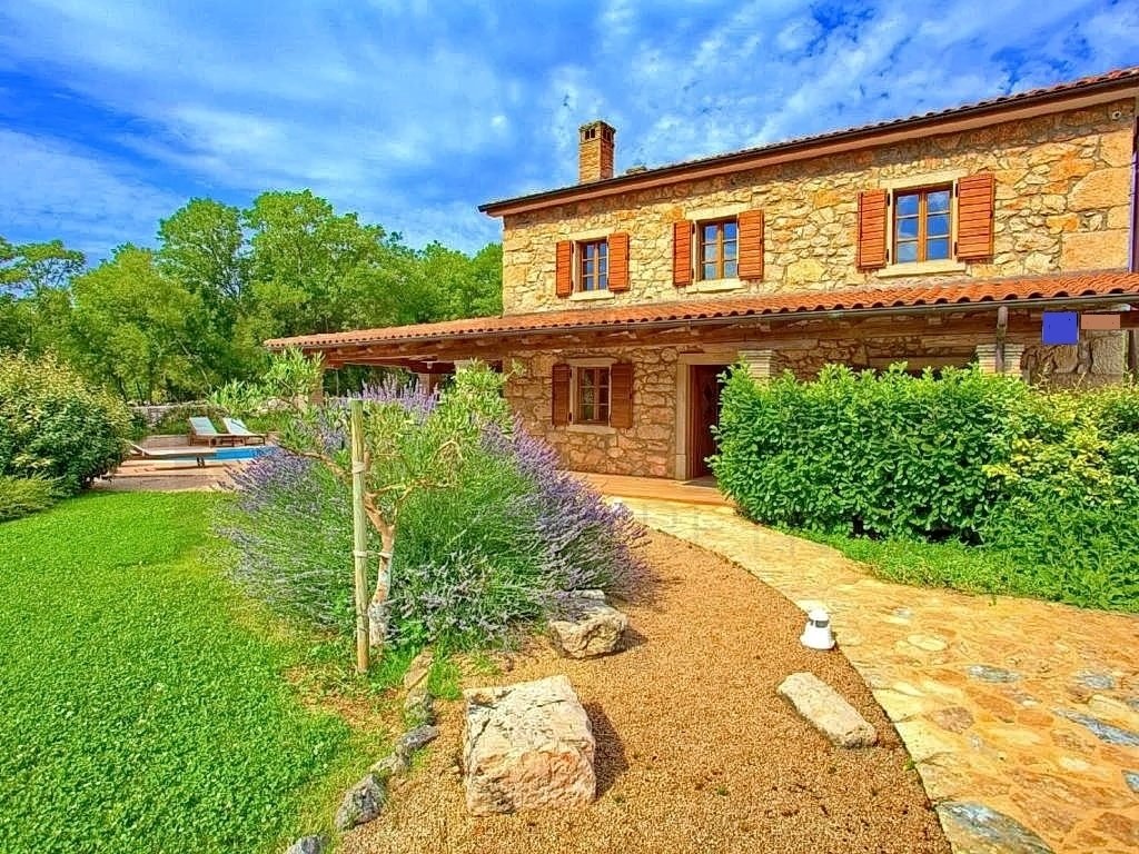 House in Dobrinj, Primorje-Gorski Kotar County, Croatia 1 - 13537549