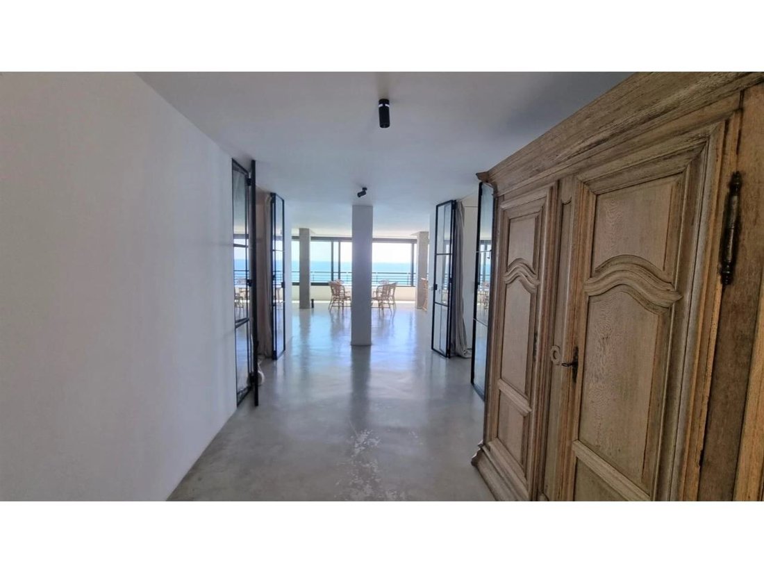 Apartment in Alicante, Valencian Community, Spain 2 - 12417177