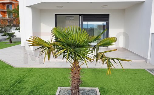 Apartment in Malinska, Primorje-Gorski Kotar County, Croatia 1