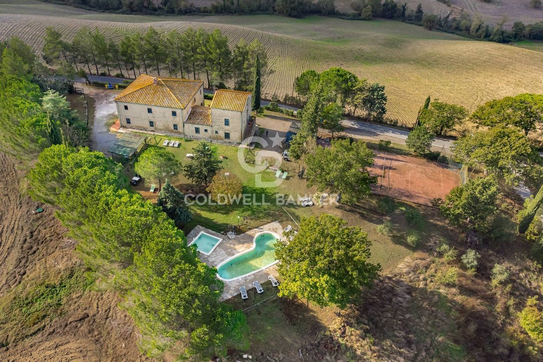 Casa di campagna a Toscana, Italia 1 - 13539501