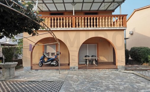 Haus in Malinska, Primorje-Gorski, Kroatien 1