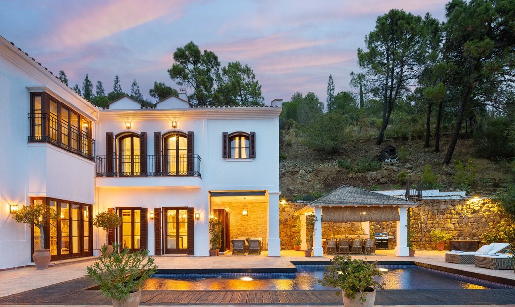 In The Heart Of Exclusive El Madroñal Charming In Benahavís, Andalusia