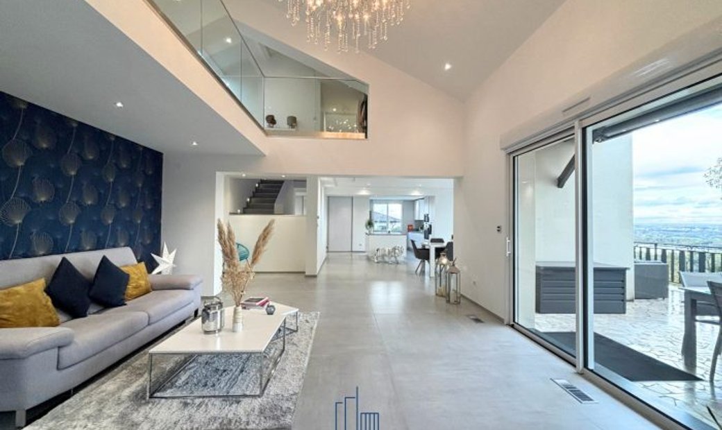 Neyron Villa In Neyron, Auvergne Rhône Alpes, France For Sale (13540116)