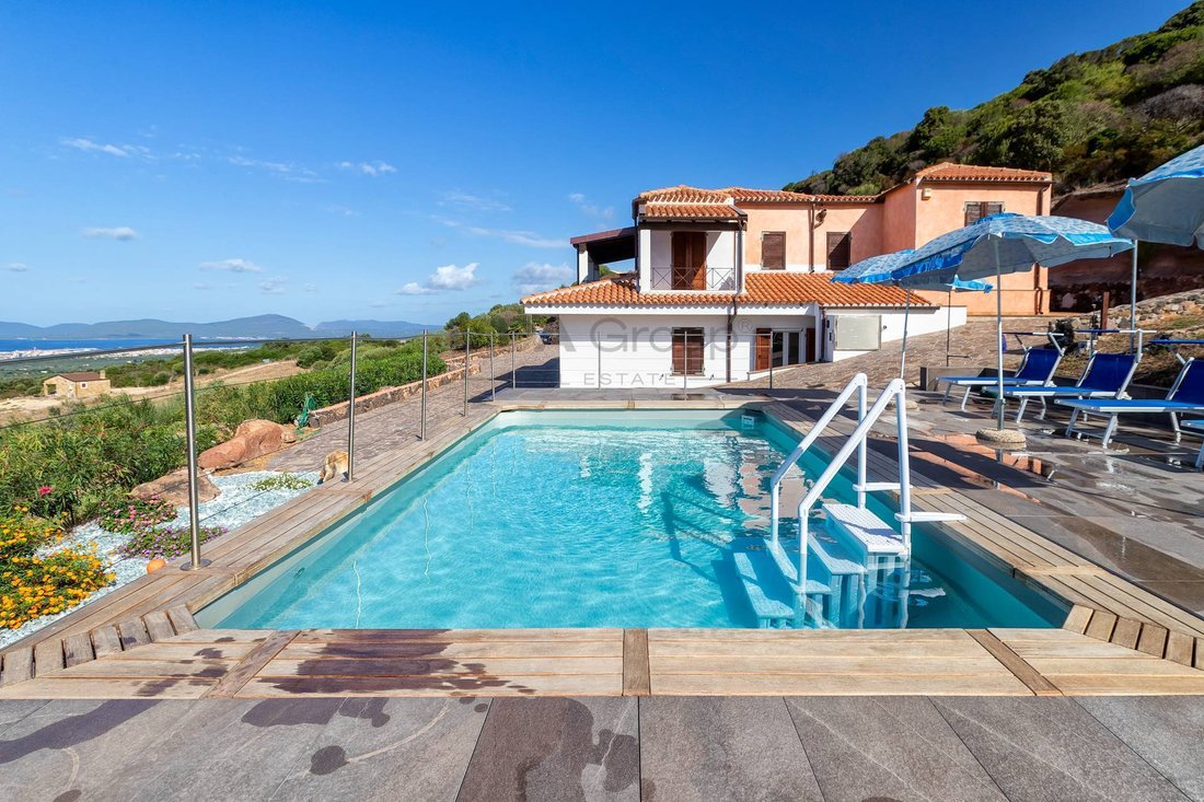 Casa en Alguer, Cerdeña, Italia 1 - 13539484