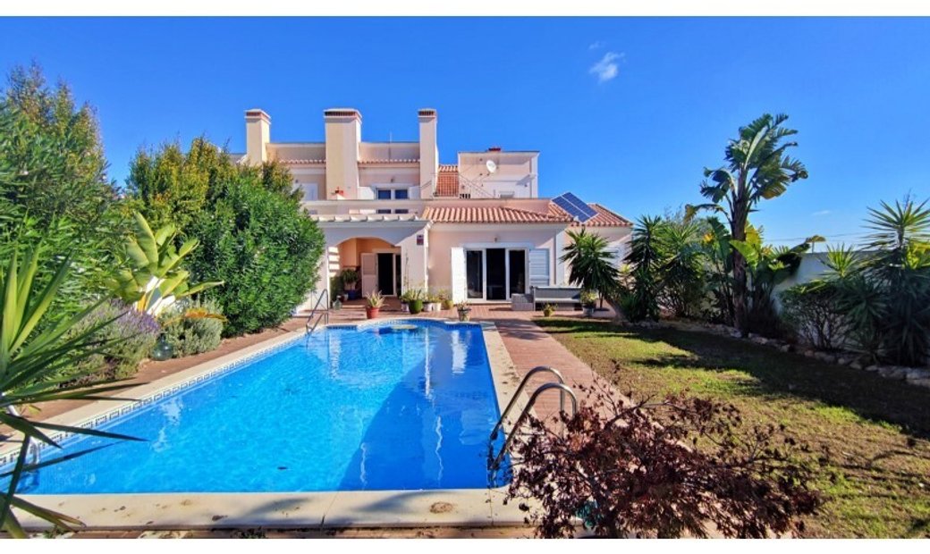 House 4 Bedrooms +1 Duplex Sale Castro Marim In Castro Marim, Algarve