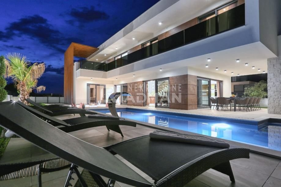 House Zaton, Nin, 317m2 In Nin, Zadar County, Croatia For Sale (13541245)