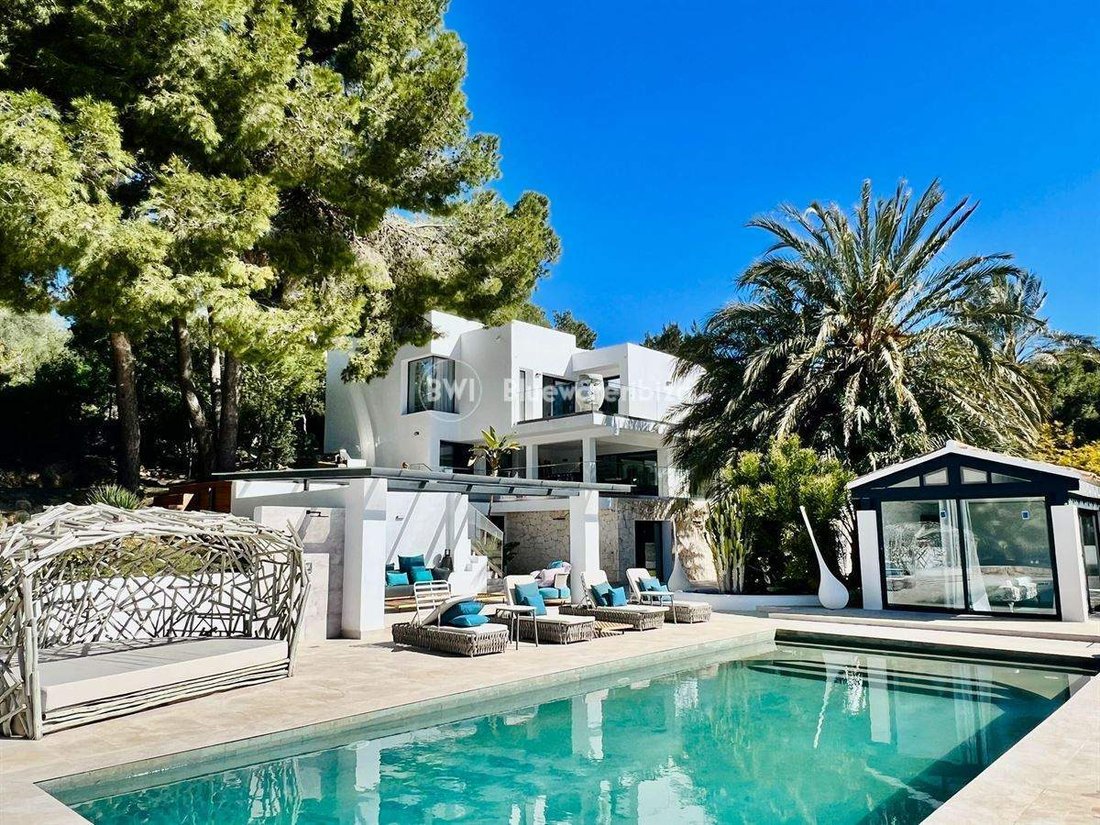 Villa in Can Furnet, Santa Eularia des Riu, Balearic Islands 1 - 13540954