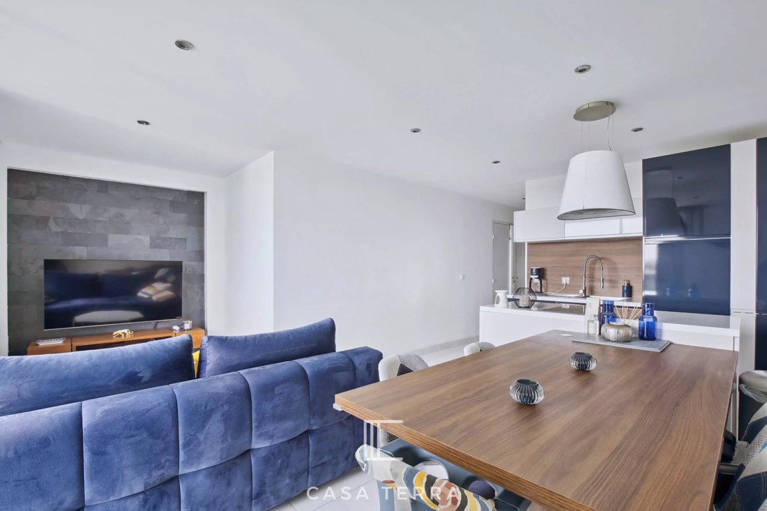 Soli 2 Bedrooms Apartment With Panoramic In Puteaux, île De France