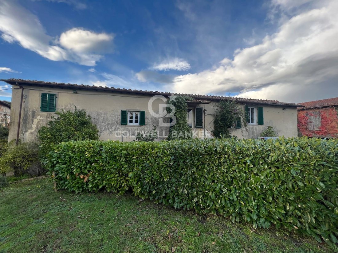 Villa in Saint Mary del Giudice - San Lorenzo a Vaccoli, Lucca, Tuscany 3 - 13542260