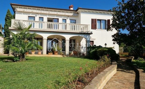 House in Umag, Istria County, Croatia 1