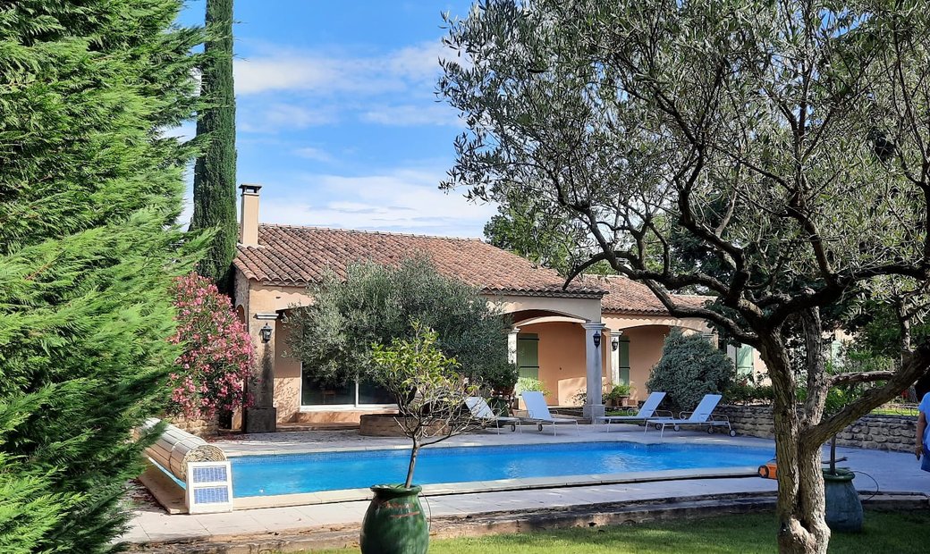 For Sale Gard (30) Spacious Single Storey Villa In Uzès, Occitanie