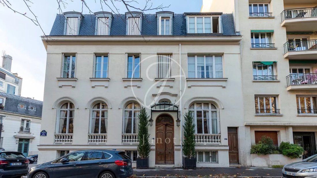 Paris 7e Place Vauban Private Mansion For In Paris, île De France