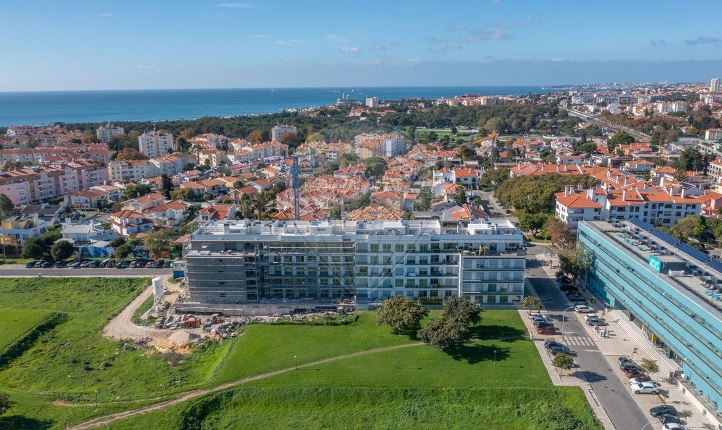 Condo/Apartment T3 For Sale In Carcavelos E In Carcavelos, Lisbon, Portugal For Sale (13547129)