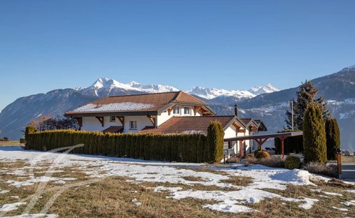 Villa in Crans-Montana, Valais, Switzerland 1