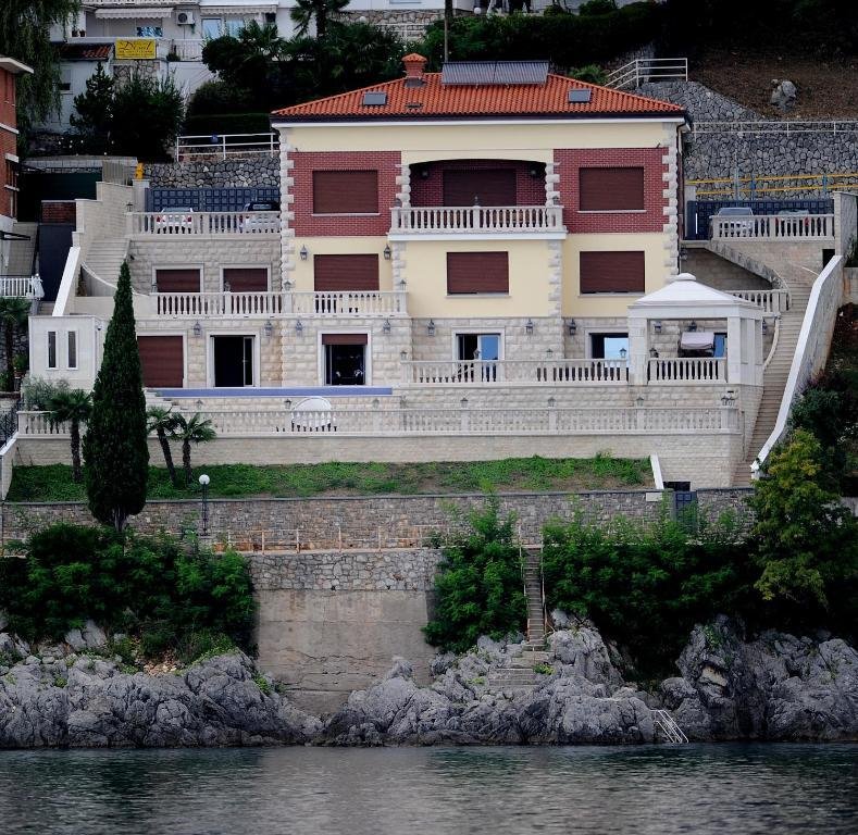 House in Grad Opatija, Primorje-Gorski Kotar County, Croatia 2 - 13546018