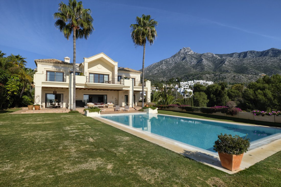 The Golden Mile Detached House In The Golden Mile, Spain For Sale