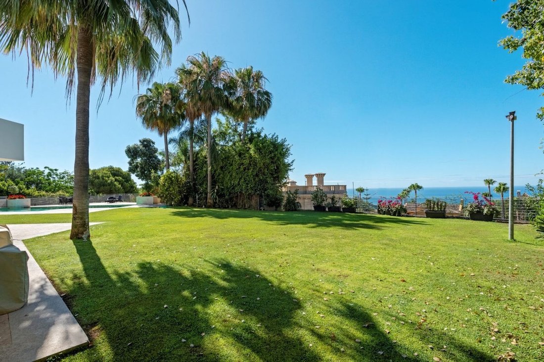 Sierra Blanca Detached House In Sierra Blanca, Spain For Sale (13551540)