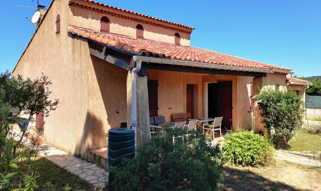 Maison 5 Pièces 133 M2 In Bouc Bel Air, Provence Alpes Côte D'azur