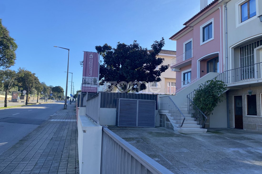Porto House In Porto, Porto District, Portugal For Sale (13546426)