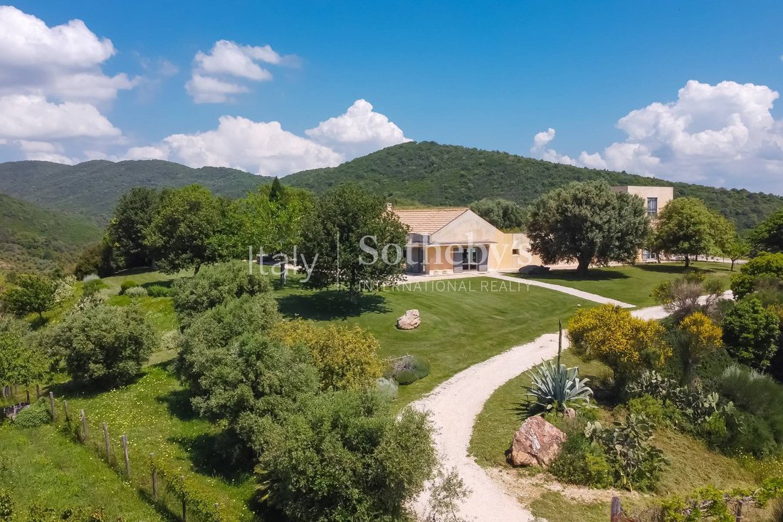 House in Manciano, Tuscany, Italy 3 - 12896760