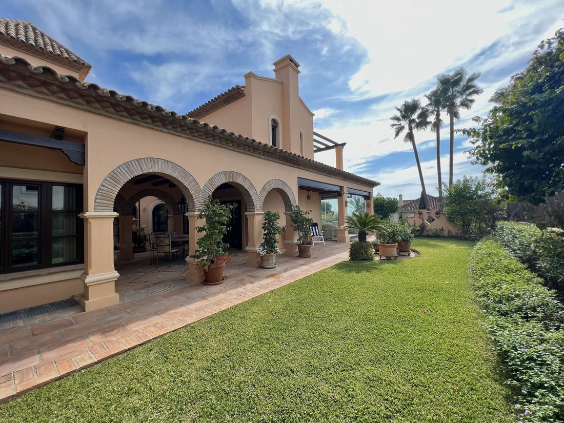 Sierra Blanca Detached House In Sierra Blanca, Spain For Sale (13551160)