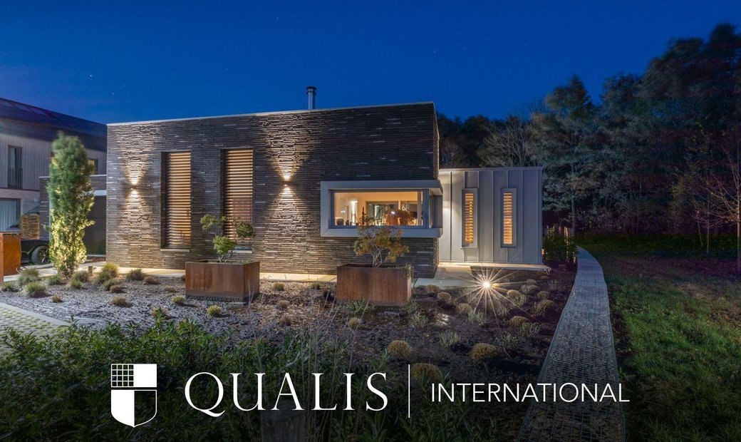 Roosendaal Villa In Roosendaal, North Brabant, Netherlands For Sale