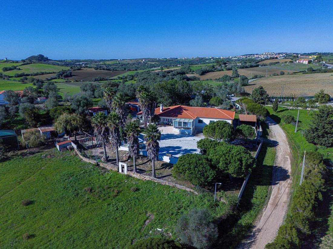 House 5 Bedrooms Ericeira 16 Km, A Casa Das In Ericeira, Lisbon